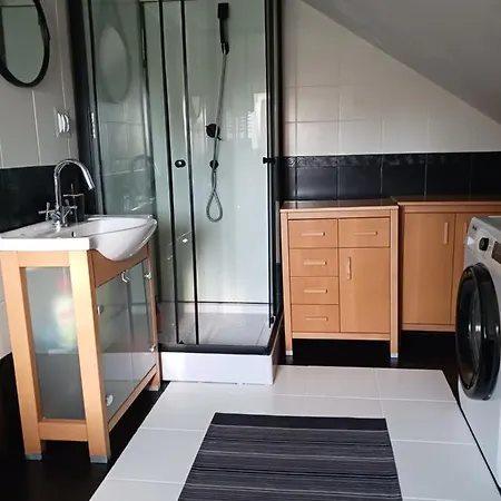 Pod Debem Country house